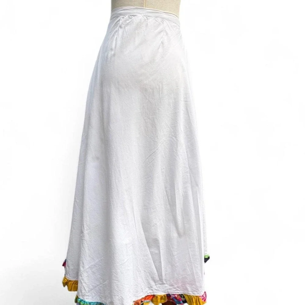 Vintage Y2K Chain stitch Folk Floral Ruffle Maxi Skirt. Size small